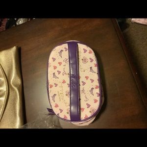 Vera wang princess perfume makeup bag, train case